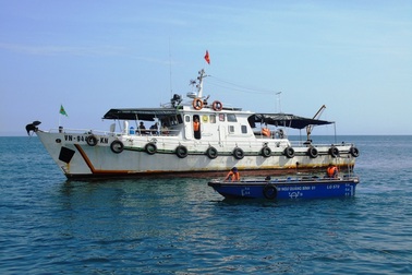 Lực lượng kiểm ngư và những gian nan khi truy quét tàu dã cào