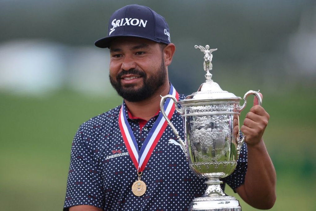 J.J. Spaun vô địch giải golf US Open 2025 - 1 J.J. Spaun vô địch giải golf US Open 2025