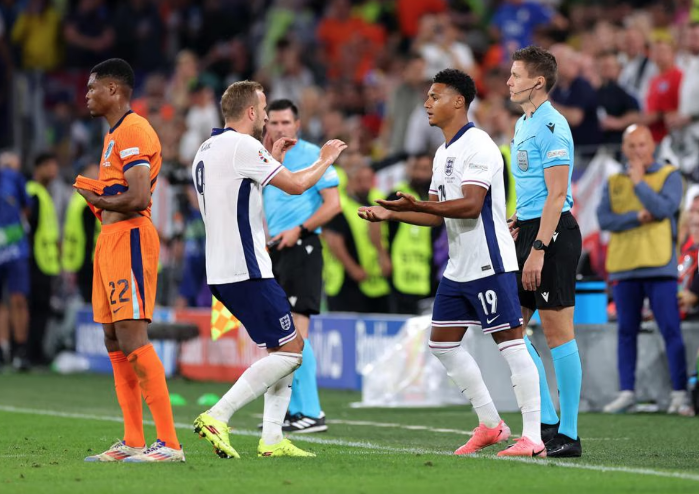 スクリーンショット 2024-07-11 午前3時48分15秒.png Screen Shot 2024-07-11 at 3.48.15 AM.png