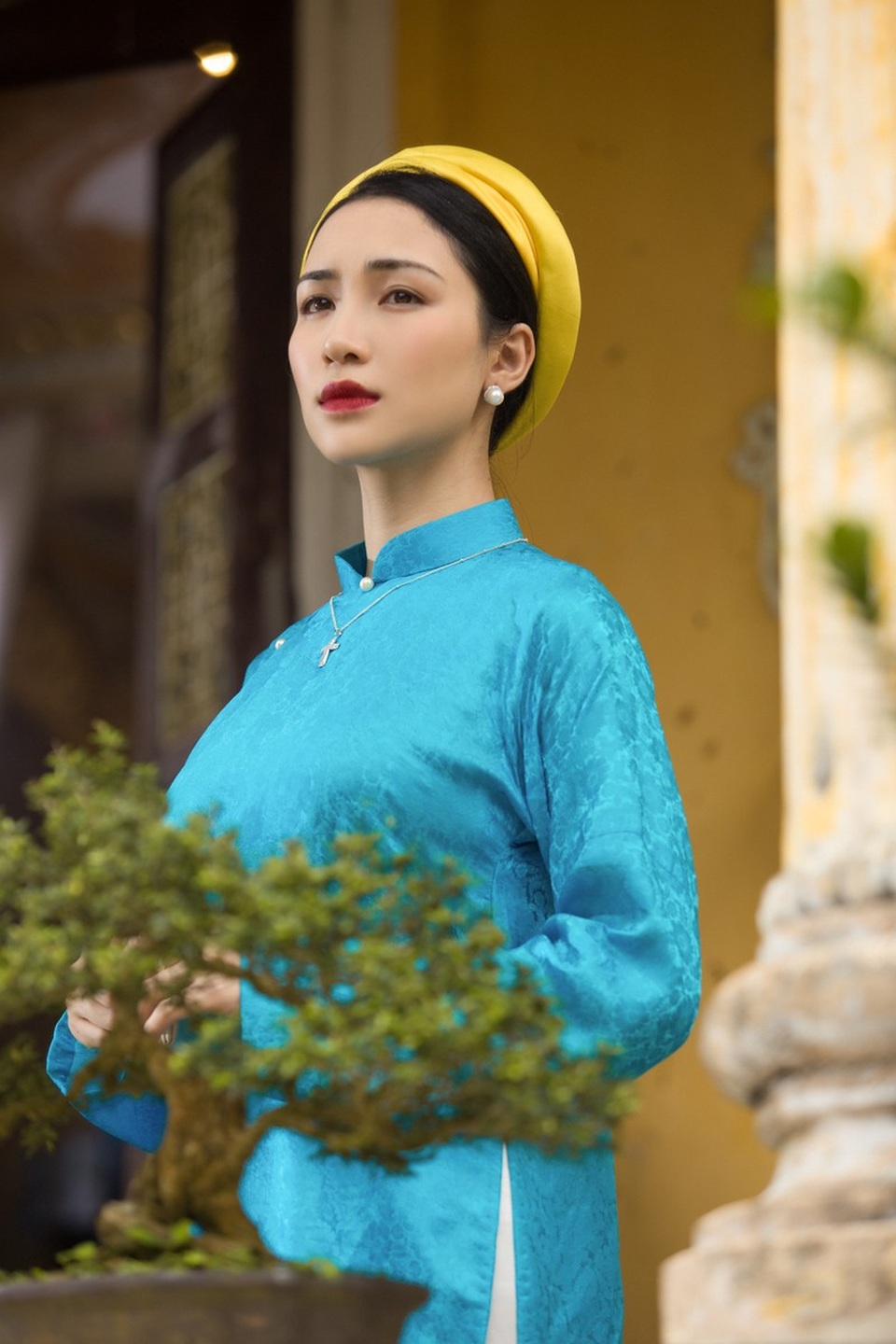 Kỷ niệm 3 năm yêu bạn trai thiếu gia, Hòa Minzy ngầm xác nhận đã kết hôn? - 2 Kỷ niệm 3 năm yêu bạn trai thiếu gia, Hòa Minzy ngầm xác nhận đã kết hôn? - 2