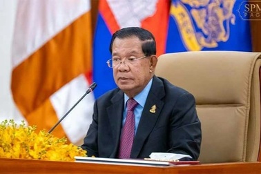 Ông Hun Sen kêu gọi người dân kiềm chế giữa căng thẳng với Thái Lan