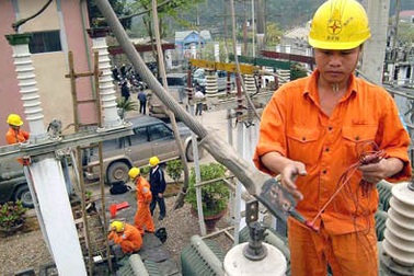 Ngành điện kêu không lãi mà vẫn trả lương cao