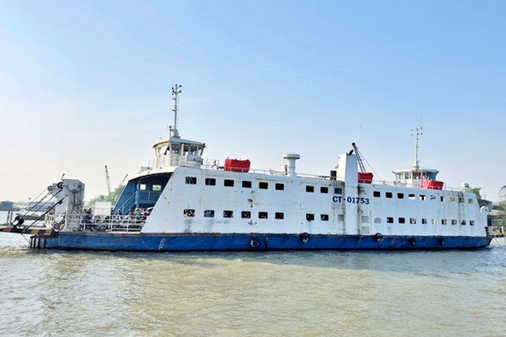 An Giang huy động 33 phà lớn phục vụ người dân dịp lễ 30/4 - 1 An Giang huy động 33 phà lớn phục vụ người dân dịp lễ 30/4 - 1