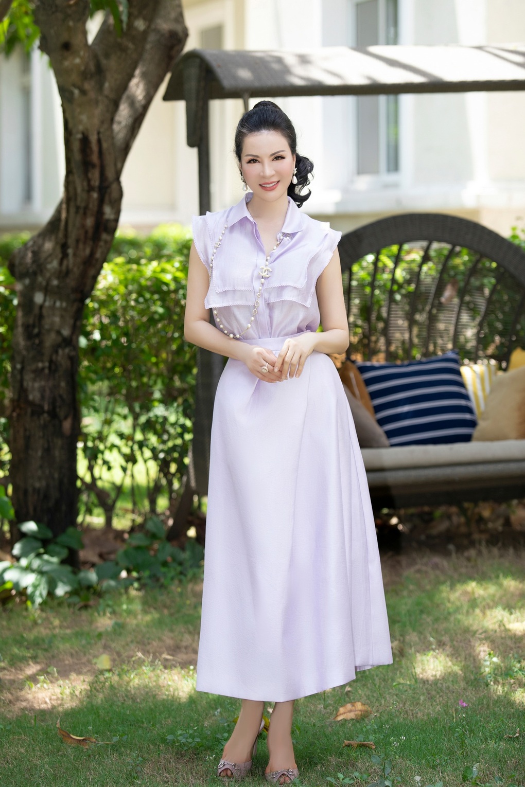 Nữ hoàng ảnh lịch Thanh Mai tiết lộ bí quyết giữ vòng eo 58cm ở tuổi U50 - 4 Nữ hoàng ảnh lịch Thanh Mai tiết lộ bí quyết giữ vòng eo 58cm ở tuổi U50 - 4