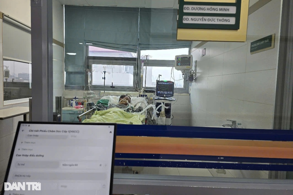 Trao hơn 171 triệu đồng đến người mẹ xin cứu con trai 2 lần ngừng tim - 2 Trao hơn 171 triệu đồng đến người mẹ xin cứu con trai 2 lần ngừng tim - 2