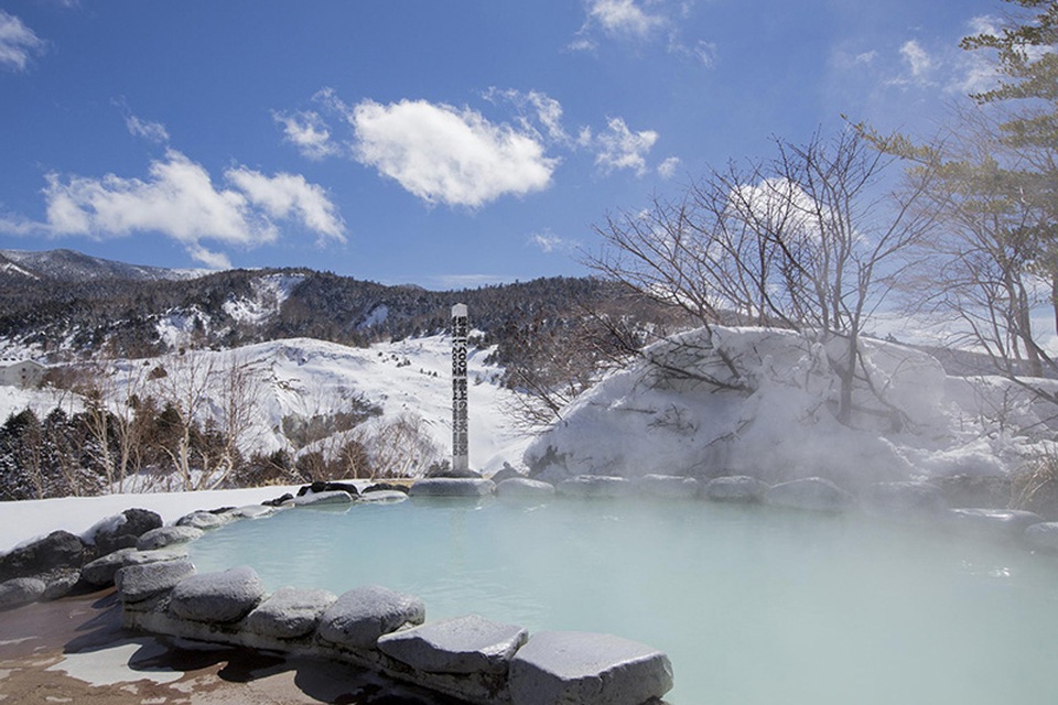 Những onsen gần Tokyo đẹp như cổ tích trong tuyết trắng mùa đông - 1 Những onsen gần Tokyo đẹp như cổ tích trong tuyết trắng mùa đông - 1