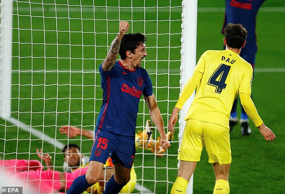 Hạ Villarreal, Atletico bỏ xa Barcelona và Real Madrid - 2 Hạ Villarreal, Atletico bỏ xa Barcelona và Real Madrid - 2