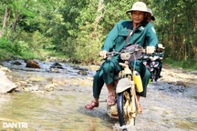 Theo chân những nông dân thứ thiệt bảo vệ đàn voọc đặc biệt quý hiếm