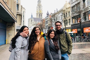 Thú vị với vô khối trải nghiệm nước ngoài của cựu SV FPT