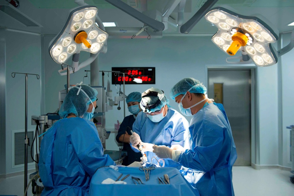 Cứu thai phụ Hàn Quốc bị xuất huyết não tại Phú Quốc - 1 Cứu thai phụ Hàn Quốc bị xuất huyết não tại Phú Quốc - 1