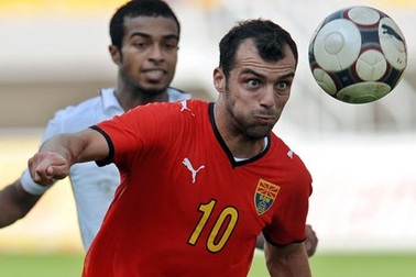 Đẩy Suazo, Inter dọn đường đón Goran Pandev