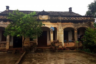 Nhà cổ kiểu Pháp của gia đình giàu có nức tiếng xứ Lạng