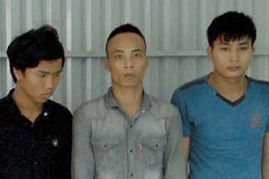 Mâu thuẫn tại quán karaoke, dùng chai bia đánh chết người