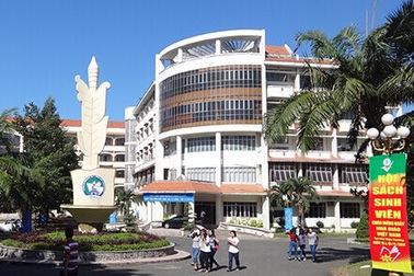 Chuyện lạ: Trường đại học cố tình nâng điểm chuẩn cao để đánh rớt thí sinh