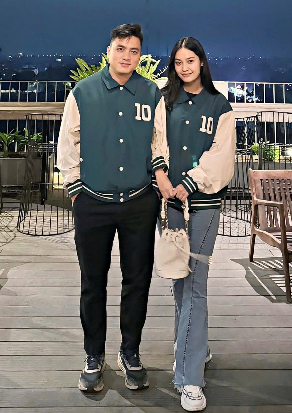 Cô gái dân tộc Tày đổi đời khi thành hoa hậu, kết hôn doanh nhân hơn 8 tuổi - 5 Cô gái dân tộc Tày đổi đời khi thành hoa hậu, kết hôn doanh nhân hơn 8 tuổi - 5