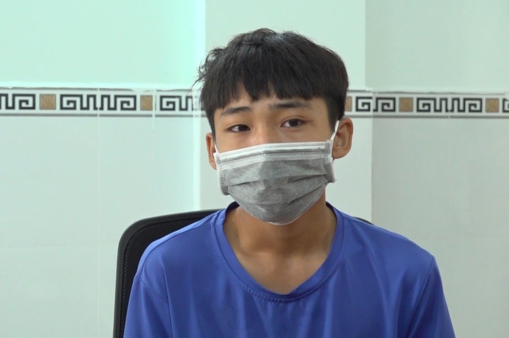 Thiếu niên 16 tuổi bị bắt tạm giam để điều tra về hành vi giết người - 1