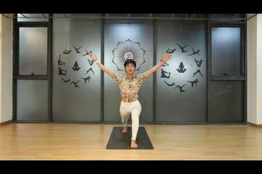 Chuỗi bài tập yoga tại nhà giúp tăng thể lực, tăng sức đầy kháng trong mùa dịch