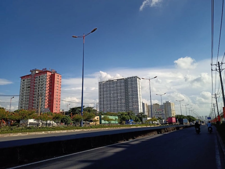 Việc thực hiện xây dựng thành phố phía Đông phải đồng bộ với nhau - 1 Việc thực hiện xây dựng thành phố phía Đông phải đồng bộ với nhau - 1