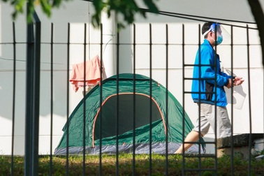 Doanh nghiệp TPHCM gồng mình lo cho công nhân để được hoạt động