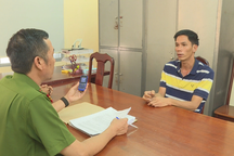 Thua độ bóng đá, giả danh công an để lừa đảo