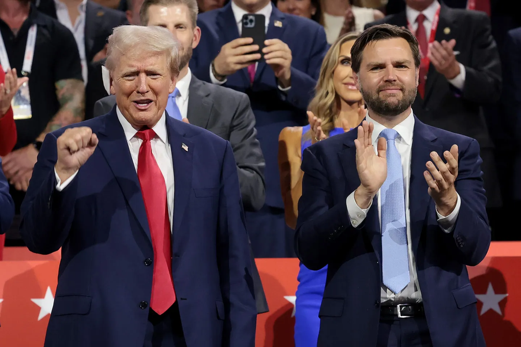 Mỹ bắt người dọa mưu sát ông Trump và phó tướng - 1 Mỹ bắt người dọa mưu sát ông Trump và phó tướng - 1
