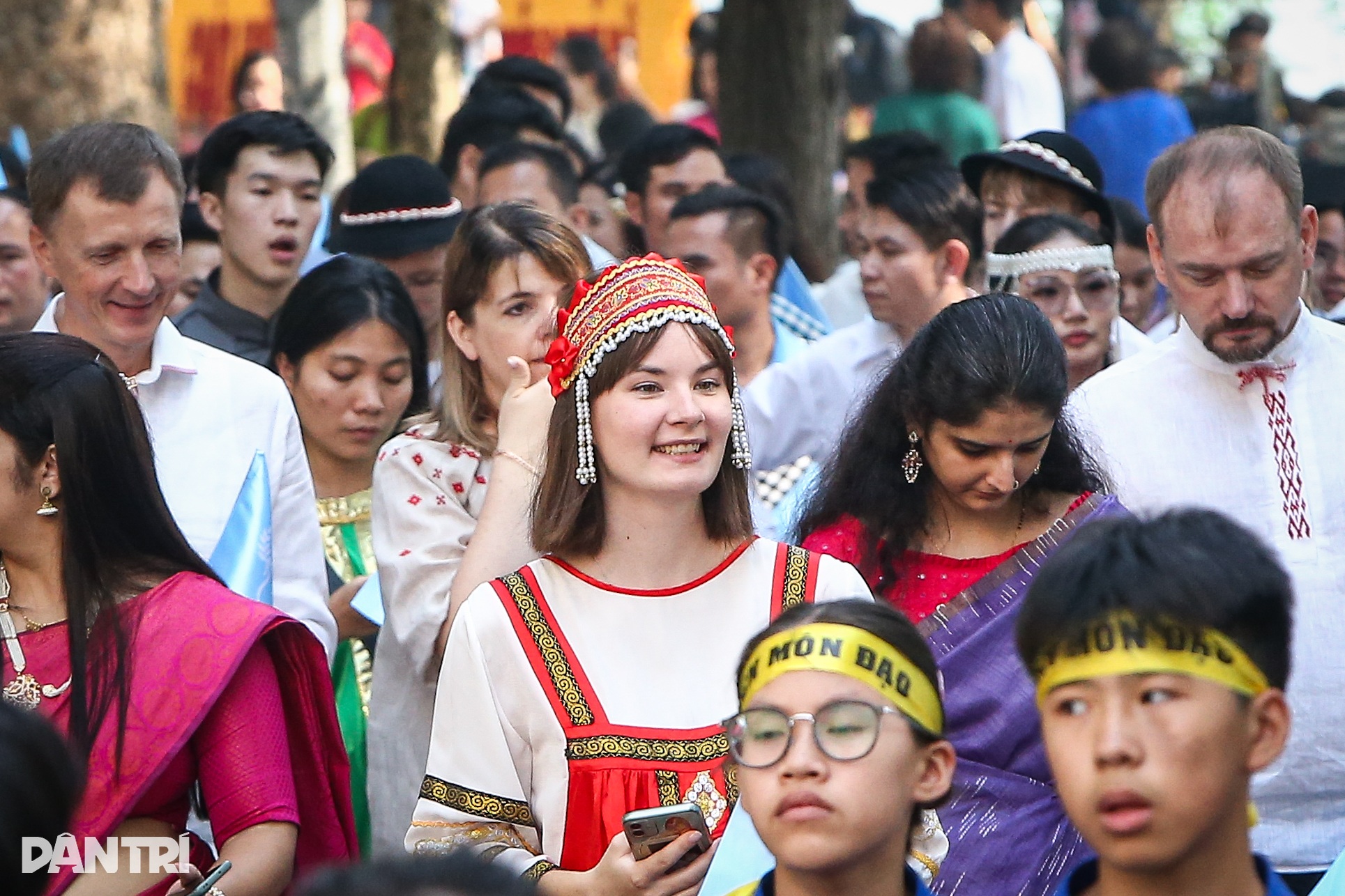 A atmosfera heroica recria o exército marchando para tomar a capital em 1954 - 15 Không khí hào hùng tái hiện đoàn quân tiến về tiếp quản Thủ đô năm 1954 - 15