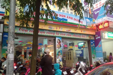 Bé trai bị cô giáo bạo hành vì tè dầm: Chủ cơ sở mầm non công khai xin lỗi