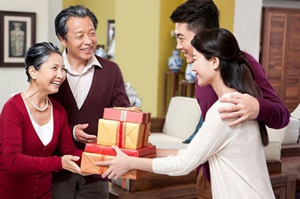 Từng bị cưới hụt, tôi rất áp lực khi biếu quà Tết bố mẹ vợ tương lai - 1 Từng bị cưới hụt, tôi rất áp lực khi biếu quà Tết bố mẹ vợ tương lai - 1