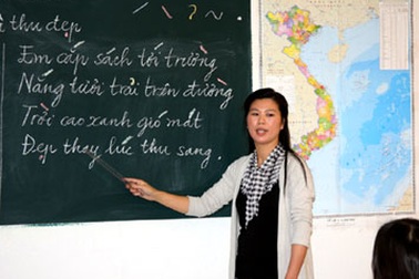 Gìn giữ tiếng Việt nơi xứ người 