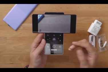 Mở hộp và thực tế smartphone màn hình xoay LG Wing