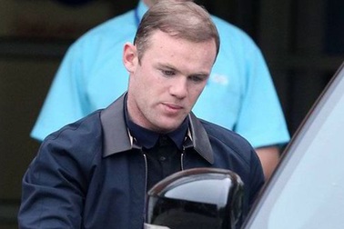 Wayne Rooney chi “mạnh tay” để chữa hói