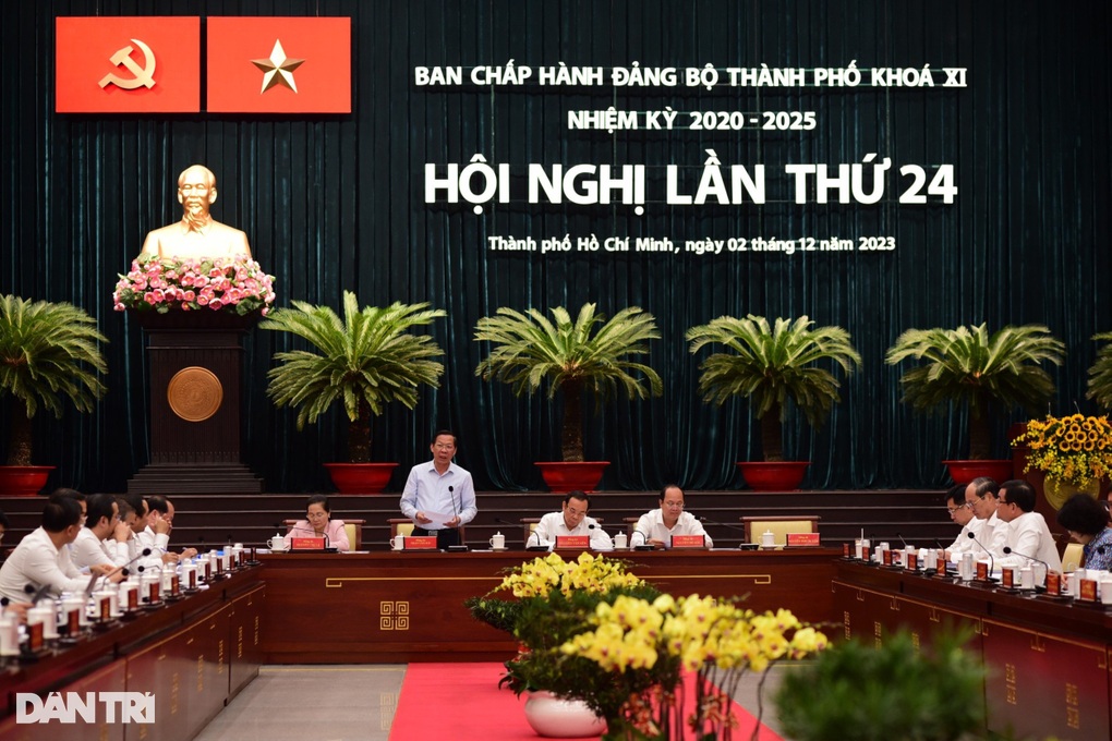 Bí thư TPHCM: Có cần thay đổi việc siết chặt kiểm tra nồng độ cồn? - 2 Bí thư TPHCM: Có cần thay đổi việc siết chặt kiểm tra nồng độ cồn? - 2