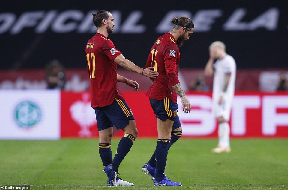 Tây Ban Nha 6-0 Đức: Cú hattrick của Ferran Torres - 5 Tây Ban Nha 6-0 Đức: Cú hattrick của Ferran Torres - 5