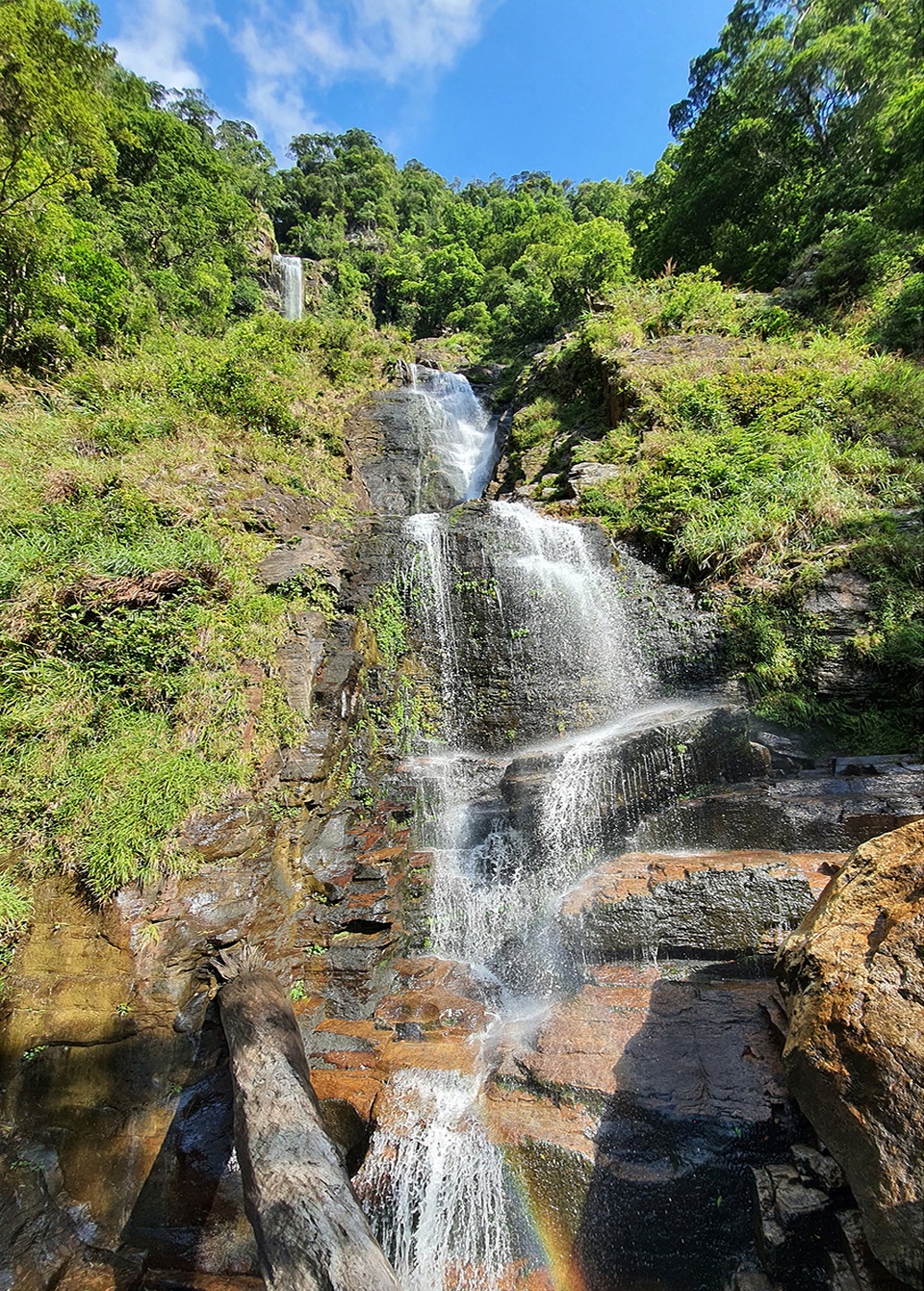 Khám phá thác nước tuyệt đẹp còn “ngủ yên” ở Hà Tĩnh - 14 Khám phá thác nước tuyệt đẹp còn “ngủ yên” ở Hà Tĩnh - 14