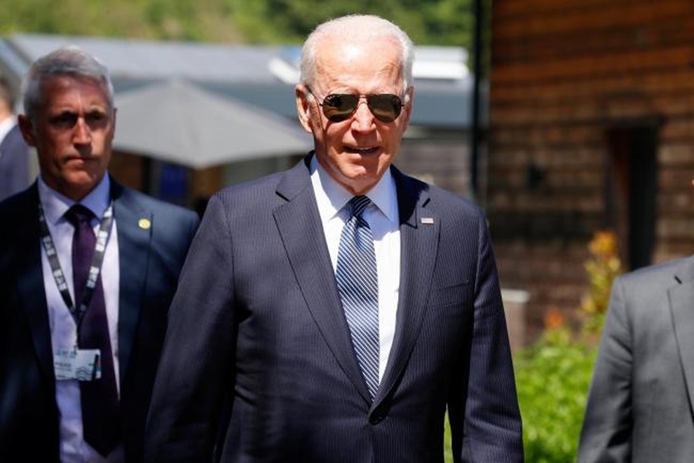 Trợ lý tháp tùng Tổng thống Biden mắc Covid-19 - 1 Trợ lý tháp tùng Tổng thống Biden mắc Covid-19 - 1