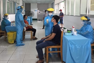 TPHCM: Cách ly kiểm dịch Covid-19 với gần 1.000 người