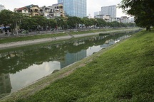 Xả hơn 1 triệu khối nước hồ Tây ra sông Tô Lịch