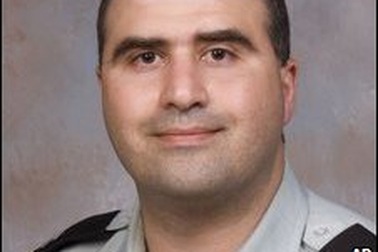 Thiếu tá trong vụ thảm sát tại Mỹ liên lạc với giáo sỹ ủng hộ al-Qaeda