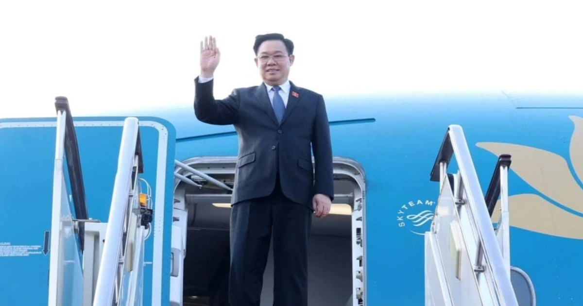 View - Chủ tịch Quốc hội Vương Đình Huệ kết thúc chuyến thăm chính thức Trung Quốc | Báo Dân trí