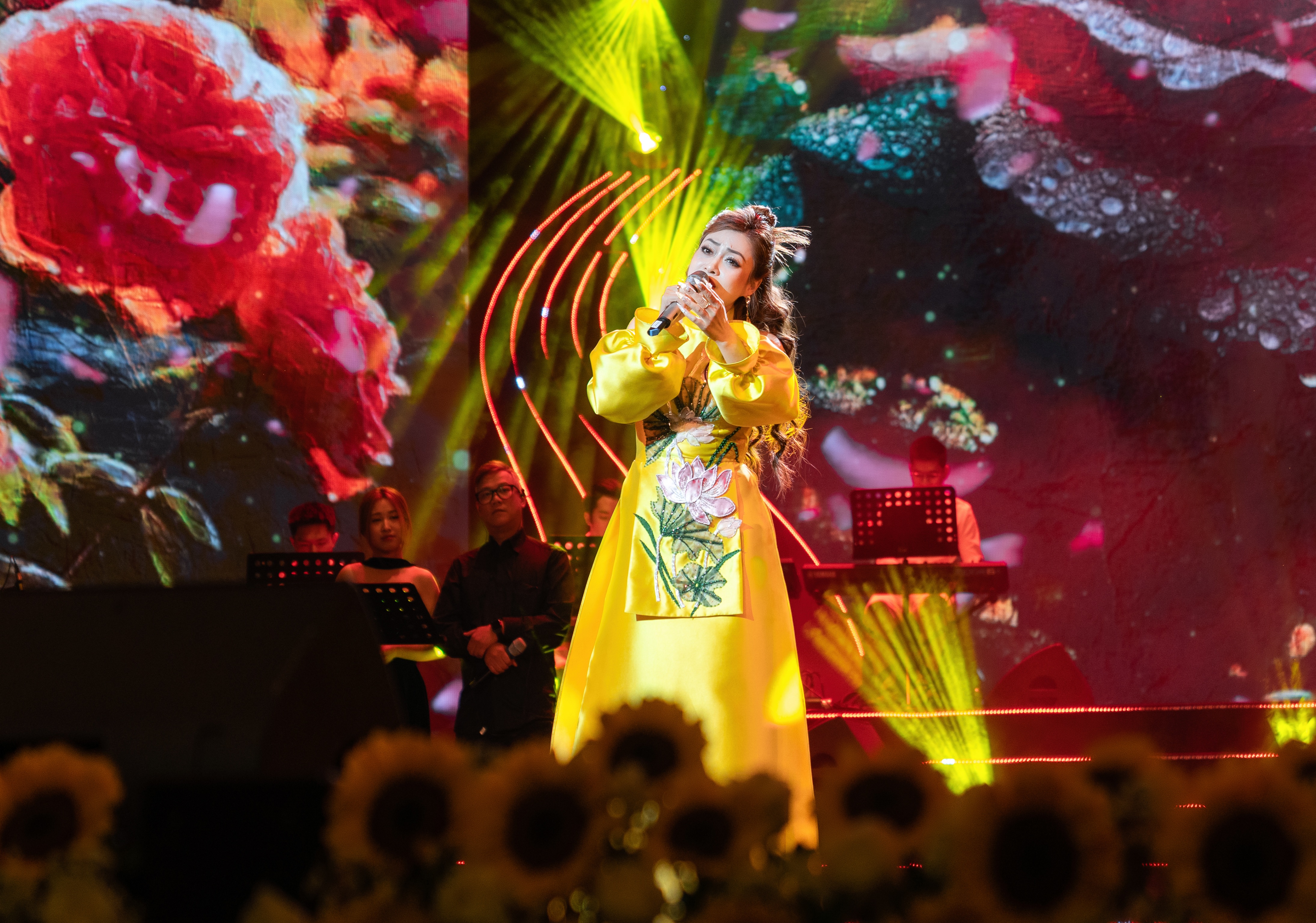 Odhalení šampiona kategorie lehké hudby soutěže Hanoi's Voice 2024 - 3 Tiết lộ về quán quân dòng nhạc nhẹ Giọng hát hay Hà Nội 2024 - 3