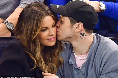 Điểm lại “tuyển tập tình trẻ” của nữ diễn viên 47 tuổi - Kate Beckinsale