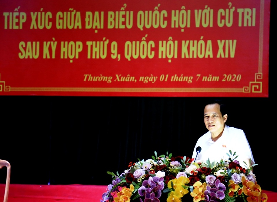 Bộ trưởng Đào Ngọc Dung lắng nghe ý kiến cử tri về đời sống, việc làm... - 6 Bộ trưởng Đào Ngọc Dung lắng nghe ý kiến cử tri về đời sống, việc làm... - 6