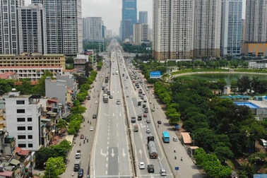 Dịch đẩy lùi kế hoạch của "đại gia", hiếm hoi một phân khúc địa ốc giảm giá