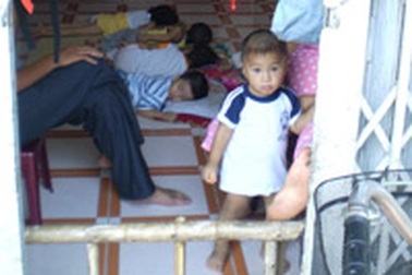 Vẫn nhan nhản nhà giữ trẻ “chui”