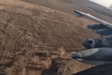 Su-25 của Nga xuất kích, phóng tên lửa tấn công mục tiêu tại Ukraine