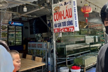 5 người ăn bún hết 810.000 đồng: "Cứ vậy, còn ai đến Hạ Long du lịch"