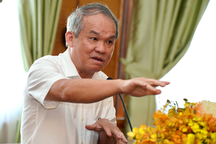 Giỏi mua cổ phiếu Hoàng Anh Gia Lai như con gái bầu Đức