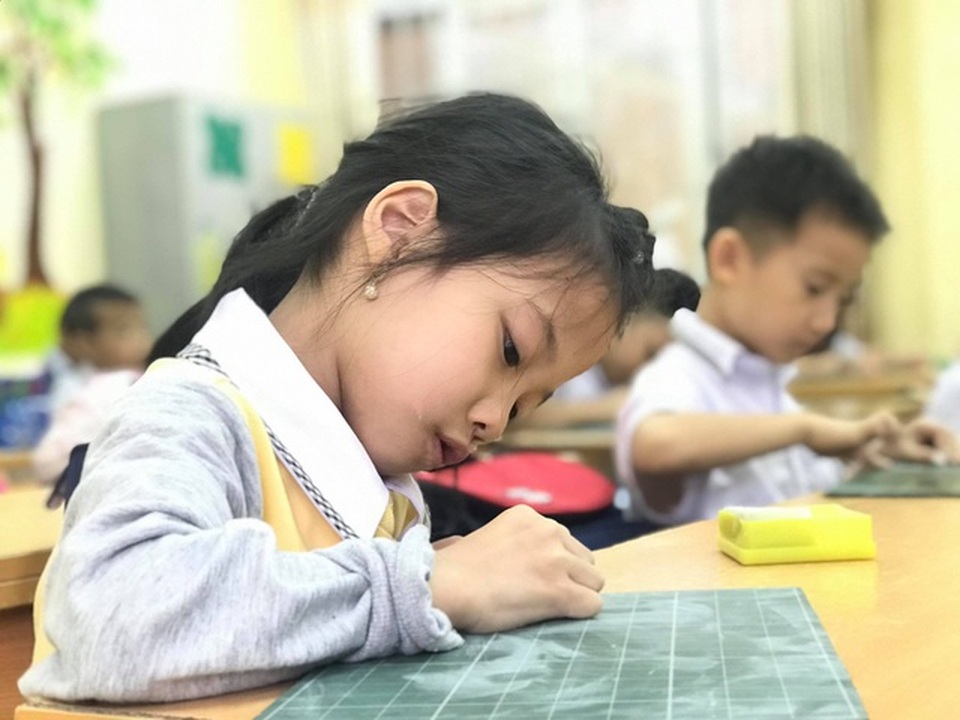 Thứ trưởng Nguyễn Hữu Độ: Học sinh sẽ có nhiều tiết học thú vị và hạnh phúc - 3 Thứ trưởng Nguyễn Hữu Độ: Học sinh sẽ có nhiều tiết học thú vị và hạnh phúc - 3