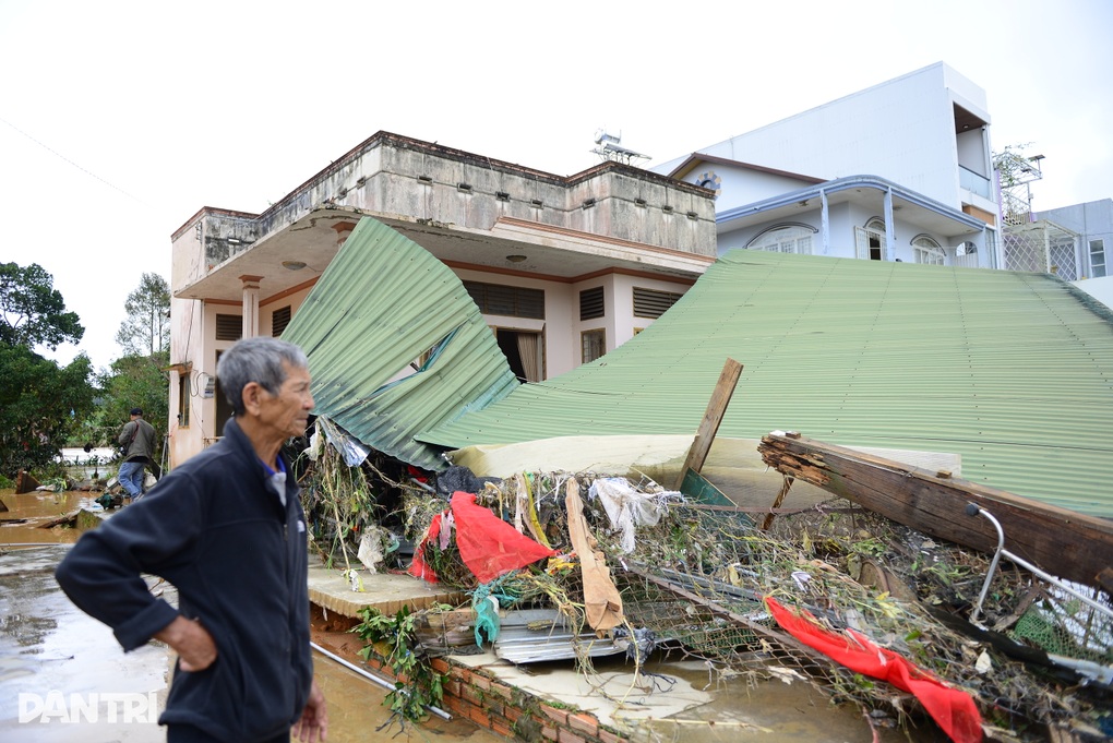 Phó Thủ tướng yêu cầu tái định cư cho người dân bị thiệt hại ở Lâm Đồng - 1