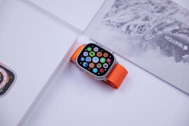 Điểm tuần: Cha đẻ pin Lithium đến Việt Nam, Apple Watch bị ngừng bán